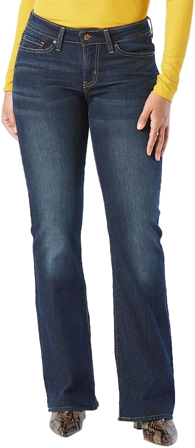 Signature by Levi Strauss & Co. Gold Label Women's Modern Bootcut Jean